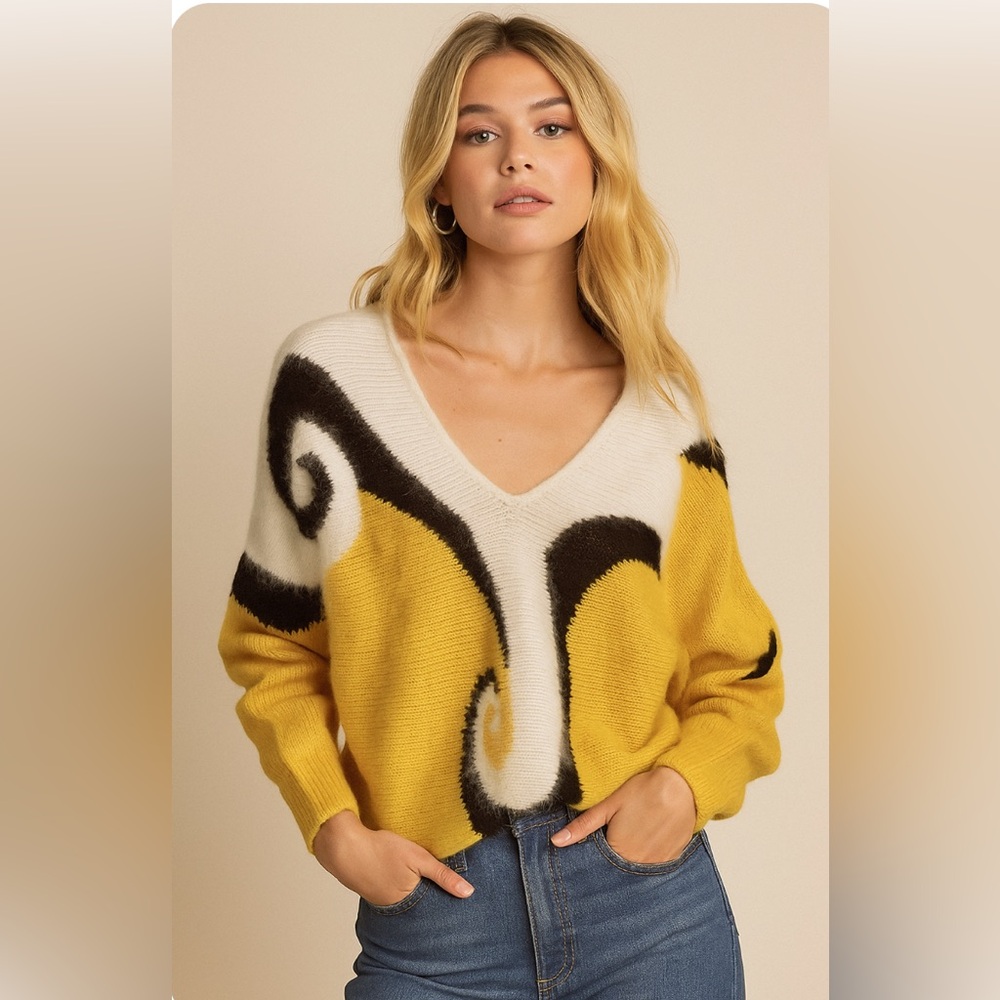 Vintage Alexandria Artsy V-neck Yellow Black Women’s Sweater Angora Size L